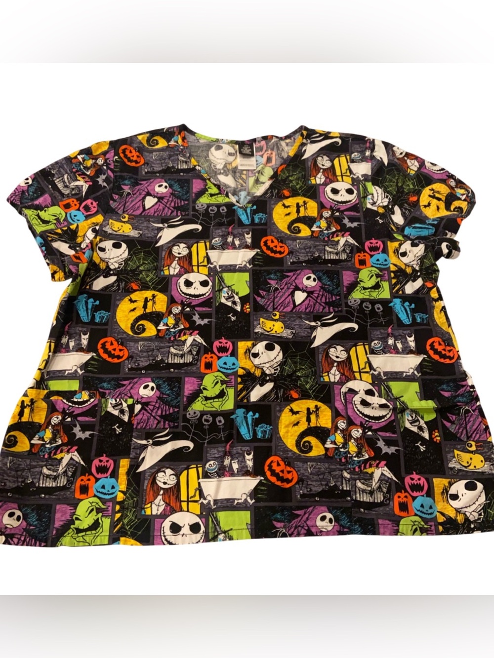 The Nightmare Before Christmas Black Women’s 2X Scrub Top